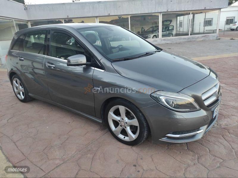 Mercedes Clase B B 180 CDI BlueEFFICIENCY de 2012 con 185.900 Km por 12.990 EUR. en Alicante