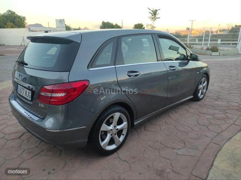 Mercedes Clase B B 180 CDI BlueEFFICIENCY de 2012 con 185.900 Km por 12.990 EUR. en Alicante