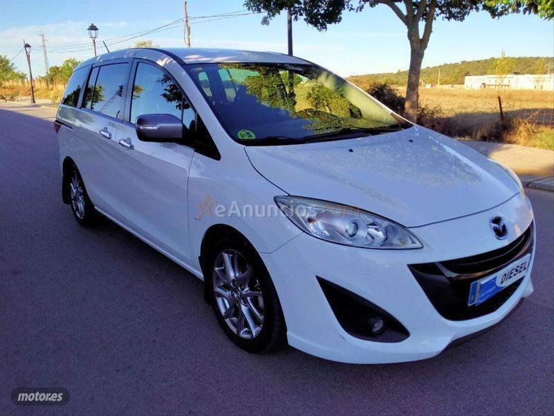 Mazda Mazda5 1.6 CRTD 115cv Luxury de 2015 con 189.000 Km por 10.799 EUR. en Badajoz