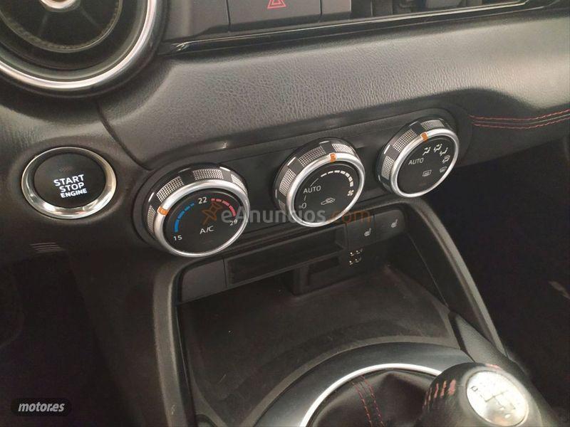 Mazda MX5 1.5 96kW 131CV Luxury de 2016 con 63.400 Km por 18.900 EUR. en Alicante