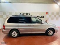 Kia Carnival 2.9 CRDi LX de 2003 con 200.000 Km por 2.200 EUR. en Madrid