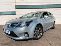 Toyota Avensis 120D Advance Cross Sport de 2014 con 192.000 Km por 8.990 EUR. en Badajoz