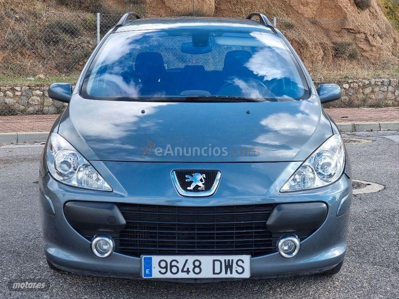 Peugeot 307 SW 1.6 HDi XSi de 2006 con 172.700 Km por 3.000 EUR. en Granada
