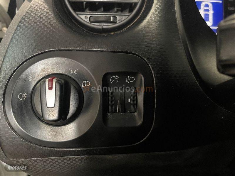 Seat Altea 1.6 TDI 105cv Reference EEcomotive de 2013 con 239.000 Km por 3.990 EUR. en Lleida