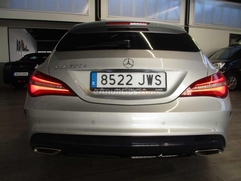Mercedes CLA Shooting Brake 200d 7G-Tronic AMG Line Techo Panorámico