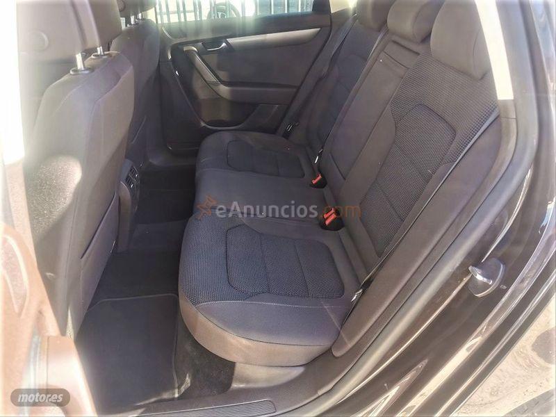 Volkswagen Passat Variant 1.6 TDI 105cv BlueMotion de 2012 con 199.900 Km por 8.800 EUR. en Palencia