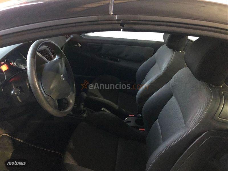 Peugeot 207 CC 1.6 VTi 16v 120 de 2008 con 175.000 Km por 4.500 EUR. en Zaragoza
