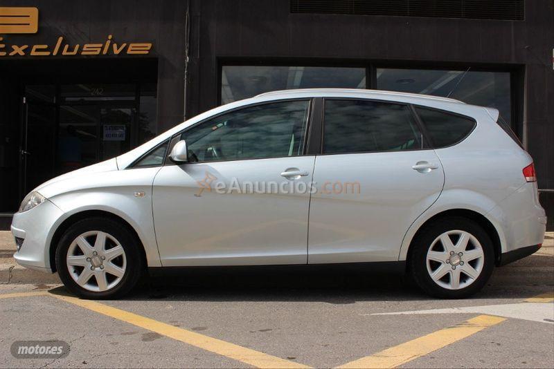 Seat Altea XL 1.6 102cv Stylance de 2007 con 84.000 Km por 5.995 EUR. en Zaragoza