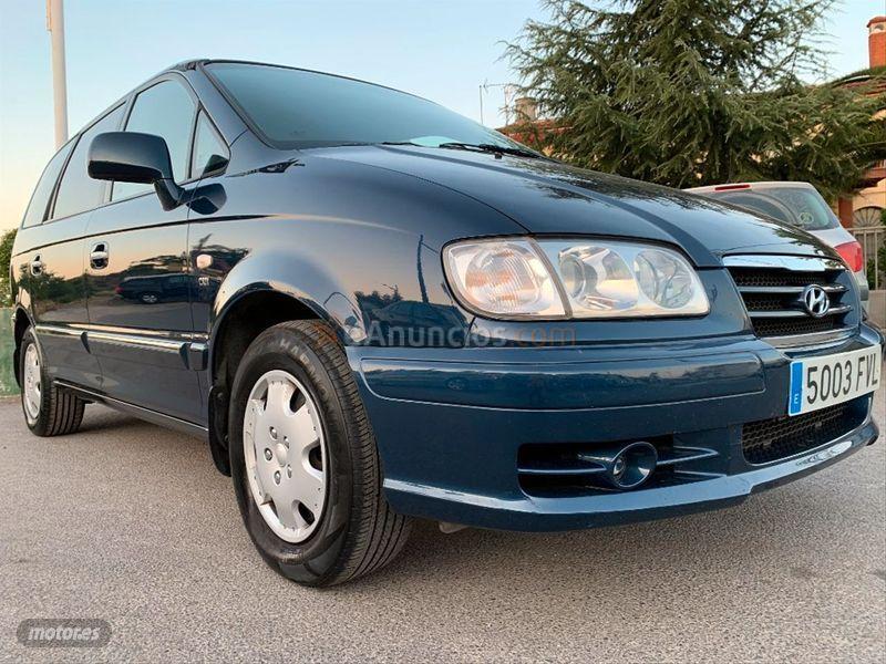Hyundai Trajet 2.0 CRDi GLS de 2007 con 143.000 Km por 4.500 EUR. en Jaen