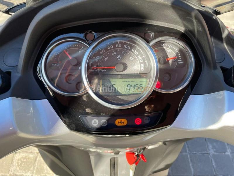 Piaggio mp3 300cc ie con carnet b