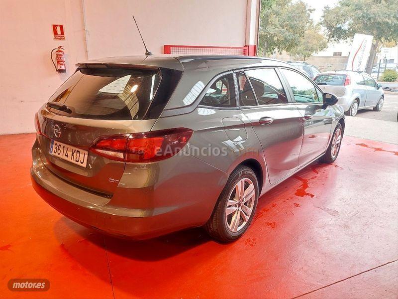 Opel Astra 1.6 CDTi SS 100kW 136CV Excellence ST de 2017 con 246.000 Km por 7.500 EUR. en Valencia