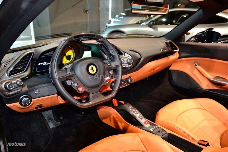 Ferrari 488 Spider DCT de 2018 con 9.000 Km por 245.900 EUR. en Barcelona
