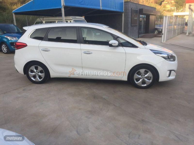Kia Carens 1.7 CRDi VGT 115cv Drive EcoDynam 5pl de 2014 con 88.000 Km por 12.500 EUR. en Barcelona