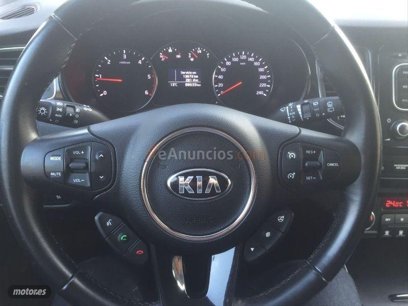Kia Carens 1.7 CRDi VGT 115cv Drive EcoDynam 5pl de 2014 con 88.000 Km por 12.500 EUR. en Barcelona