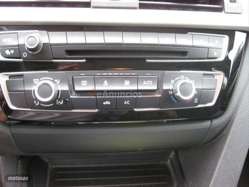 BMW Serie 3 318d Touring de 2016 con 138.000 Km por 14.000 EUR. en Pontevedra