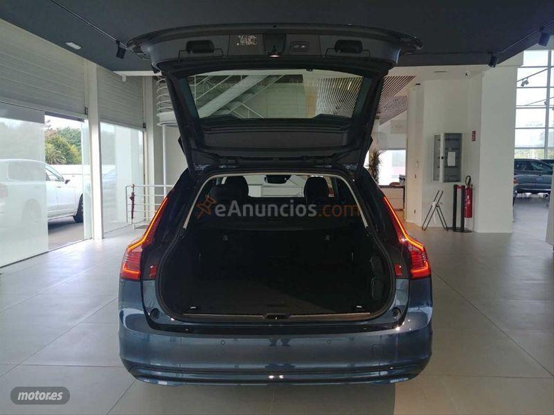 Volvo V 90 2.0 B4 D Momentum Pro Auto de 2021 con 1 Km por 51.500 EUR. en Guipuzcoa