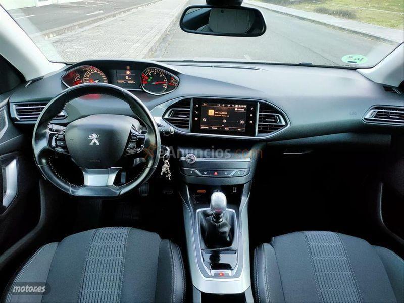 Peugeot 308 SW Allure 1.6 BlueHDI 88KW 120CV de 2017 con 165.000 Km por 8.990 EUR. en Vizcaya