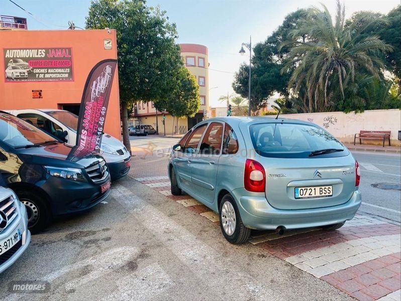 Citroen Xsara Picasso 2.0 HDI de 2002 con 260.000 Km por 2.000 EUR. en Murcia