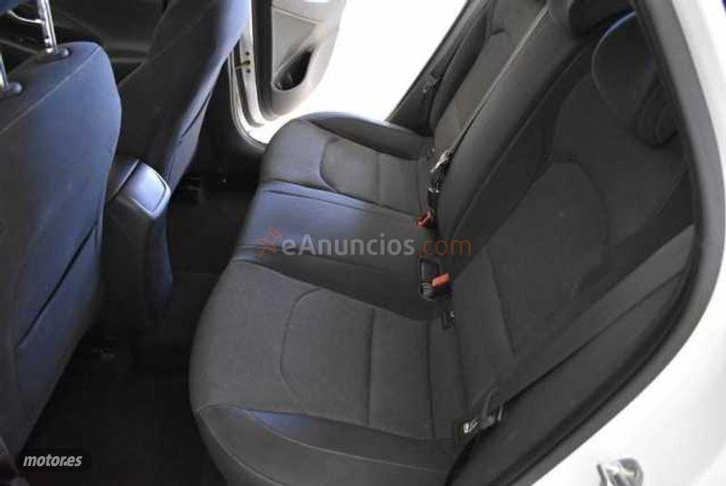 Hyundai i30 1.0 TGDI Klass 48V 120 de 2021 con 15 Km por 21.790 EUR. en Sevilla