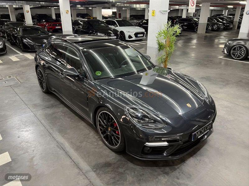 Porsche Panamera Turbo Sport Turismo de 2018 con 73.000 Km por 109.999 EUR. en Madrid