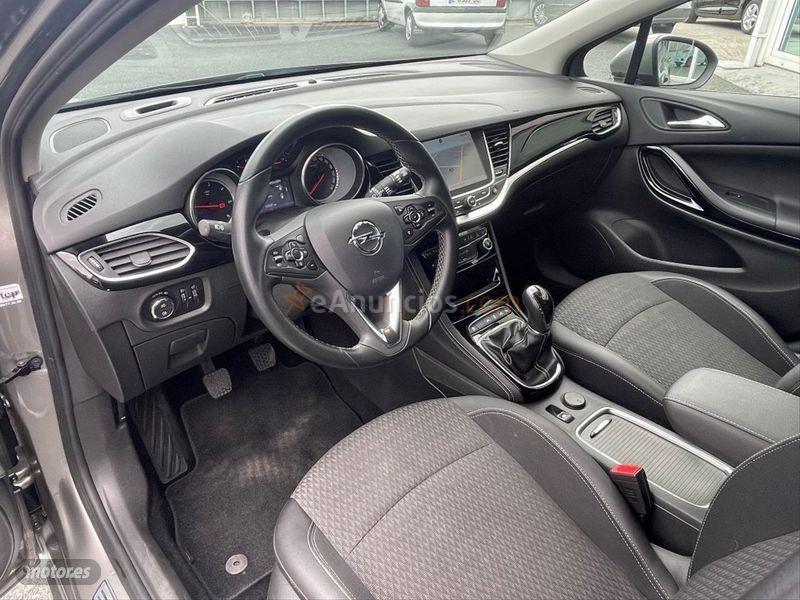 Opel Astra 1.6 CDTi SS 100kW 136CV Dynamic ST de 2017 con 130.000 Km por 13.650 EUR. en La Coruna