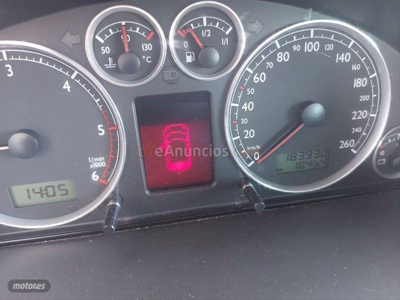 Volkswagen Sharan 2.0 TDI Highline de 2007 con 184.000 Km por 5.400 EUR. en Malaga