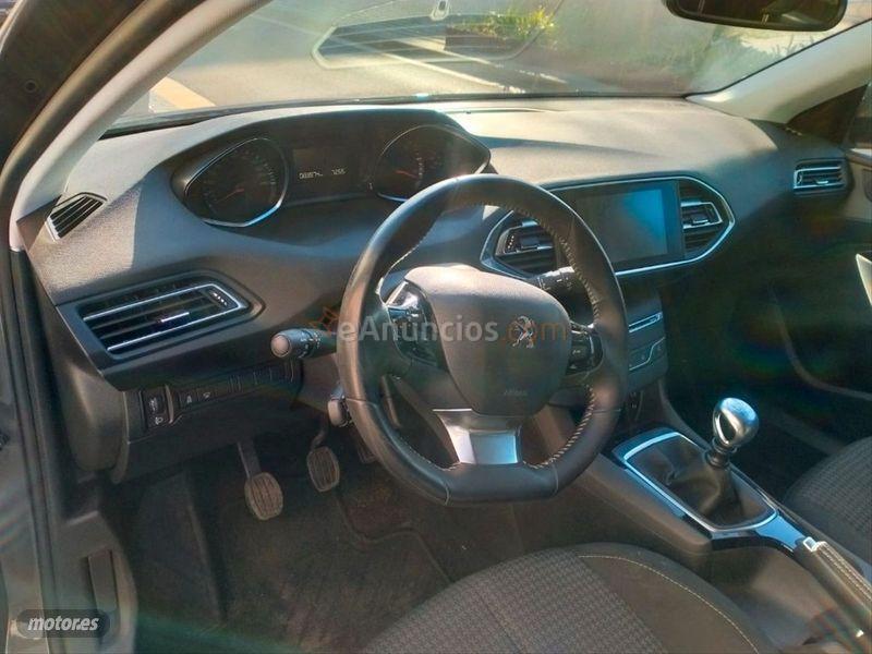 Peugeot 308 SW Style 1.6 BlueHDi 120 de 2016 con 83.000 Km por 12.500 EUR. en Barcelona