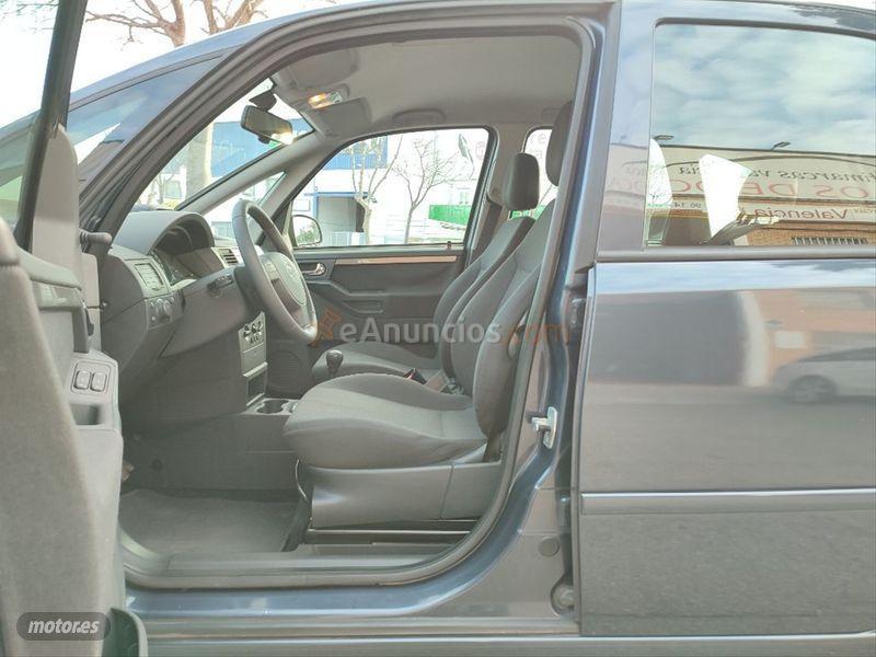 Opel Meriva 1.7 CDTi 100 CV Cosmo de 2008 con 74.000 Km por 4.900 EUR. en Valencia