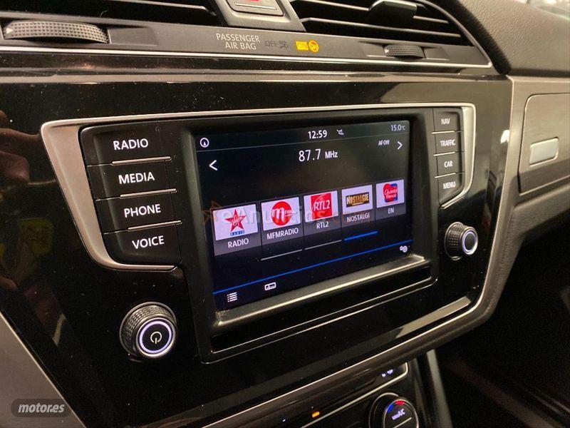 Volkswagen Touran Sport 2.0 TDI 110kW150CV BMT DSG de 2016 con 178.000 Km por 17.900 EUR. en Murcia