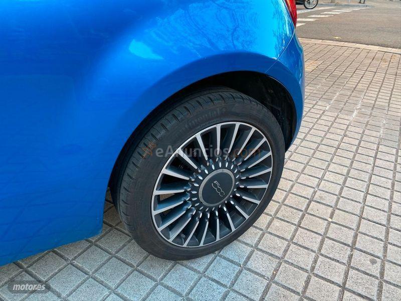 Fiat 500C 1.2 8v 51kW 69CV Mirror de 2018 con 13.000 Km por 13.900 EUR. en Barcelona