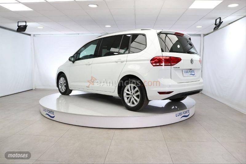 Volkswagen Touran Business 1.6 TDI 85kW 115CV de 2017 con 164.000 Km por 16.800 EUR. en Murcia