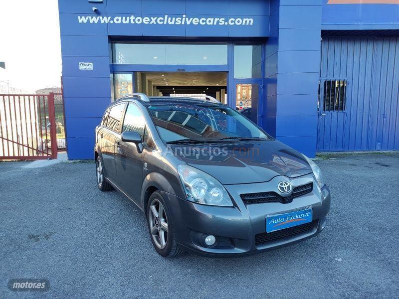 Toyota Corolla Verso 2.2 D4D 177cv Sport de 2007 con 230.000 Km por 4.490 EUR. en Vizcaya