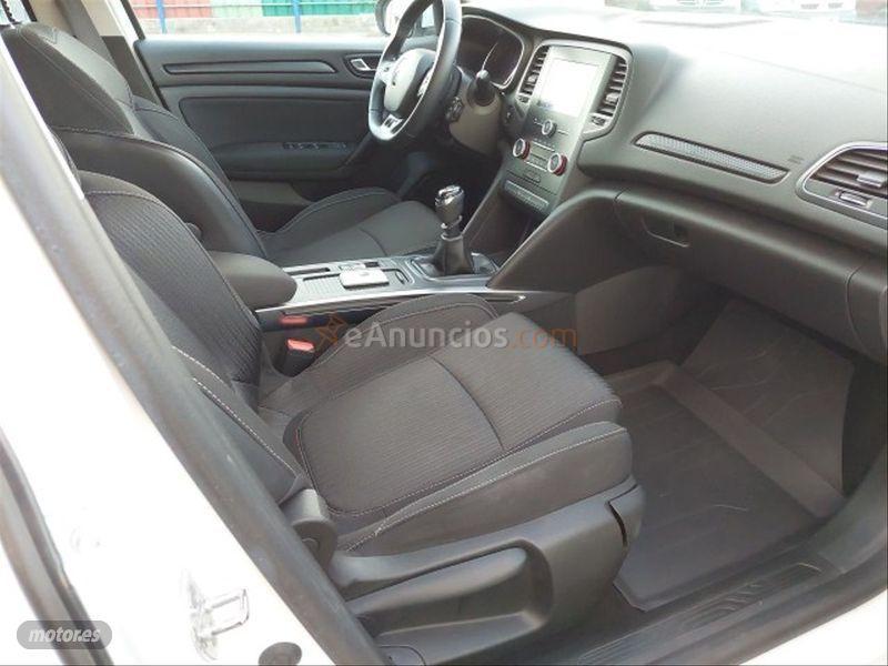 Renault Megane Sp. Tourer Zen En. dCi 81kW 110CV de 2018 con 135.525 Km por 13.900 EUR. en Salamanca