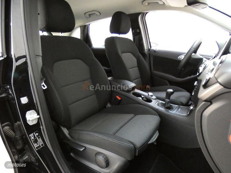 Mercedes Clase B B 180 d de 2018 con 76.210 Km por 16.890 EUR. en Salamanca
