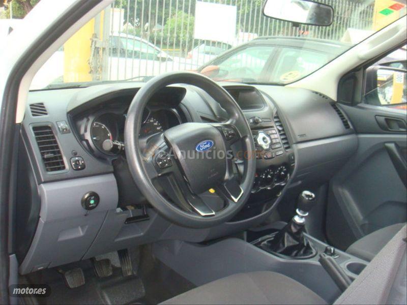 Ford Ranger 2.2 TDCi 150cv 4x4 Cabina Sencilla XL de 2015 con 125.020 Km por 17.500 EUR. en Malaga