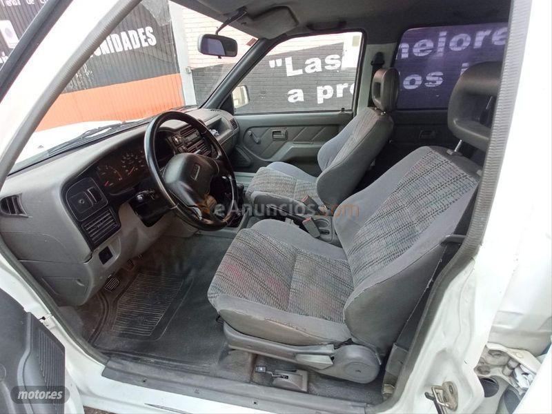 Isuzu Pick up 4X4 Doble cabina de 2004 con 279.700 Km por 7.800 EUR. en La Rioja