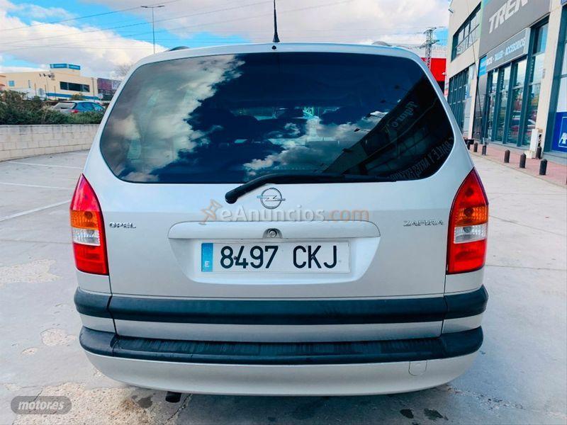 Opel Zafira 2.2 16v Sport de 2003 con 200.000 Km por 2.480 EUR. en Madrid