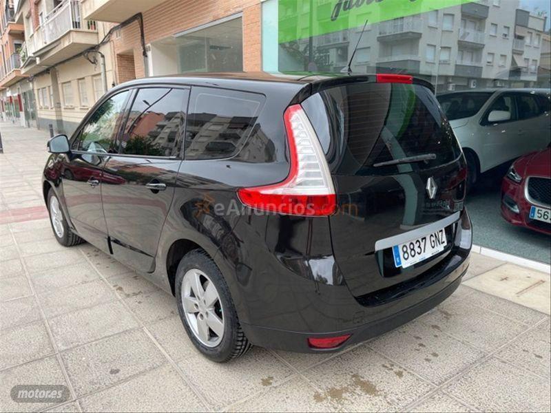 Renault Scenic Dynamique 1.5dCi 105cv eco2 de 2009 con 231.000 Km por 4.900 EUR. en Madrid