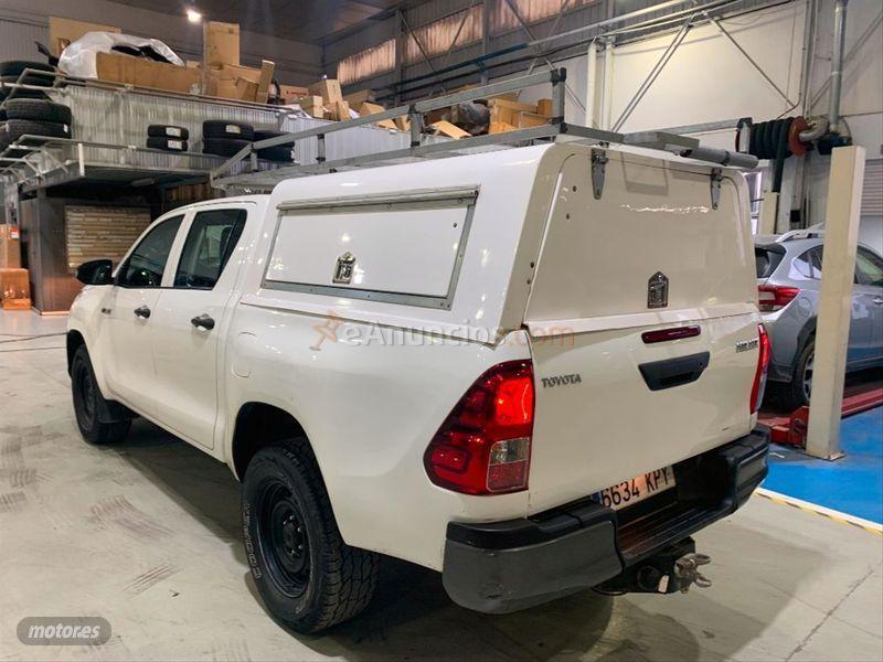 Toyota Hilux 2.4 D4D Cabina Doble GX de 2018 con 157.000 Km por 21.500 EUR. en Valencia