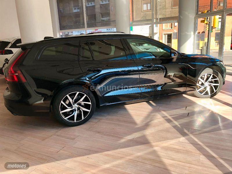 Volvo V 60 2.0 D3 Momentum Auto de 2019 con 44.000 Km por 30.950 EUR. en Asturias