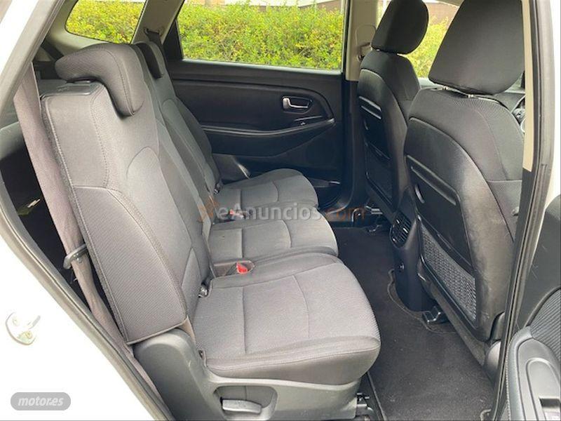 Kia Carens 1.7 CRDi VGT 115cv Drive EcoDynam 5pl de 2014 con 50.000 Km por 9.990 EUR. en Barcelona