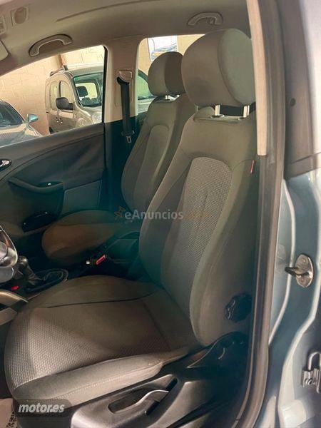 Seat Altea 1.9 TDI STYLANCE de 2005 con 209.000 Km por 3.800 EUR. en Zaragoza