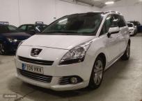 Peugeot 5008 Active 2.0 HDI 150 FAP de 2012 con 243.000 Km por 6.990 EUR. en Madrid
