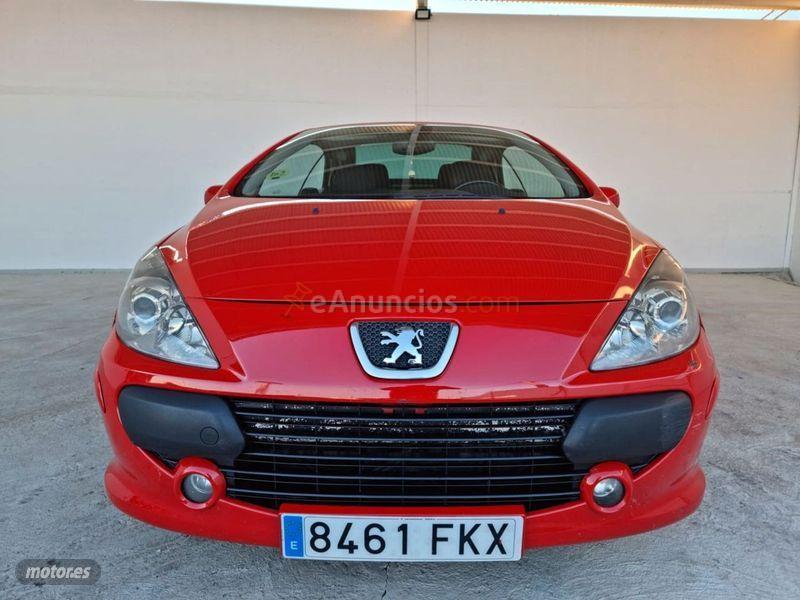 Peugeot 307 CC 2.0 HDi 136 de 2007 con 324.367 Km por 3.799 EUR. en Badajoz