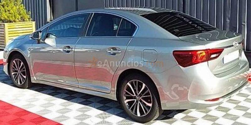 Toyota Avensis TOYOTA Avensis 1.6 112 dynamic 