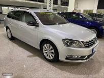 Volkswagen Passat Variant 2.0 TDI 177cv DSG Highline BMT de 2014 con 119.877 Km por 17.900 EUR. en La Coruna