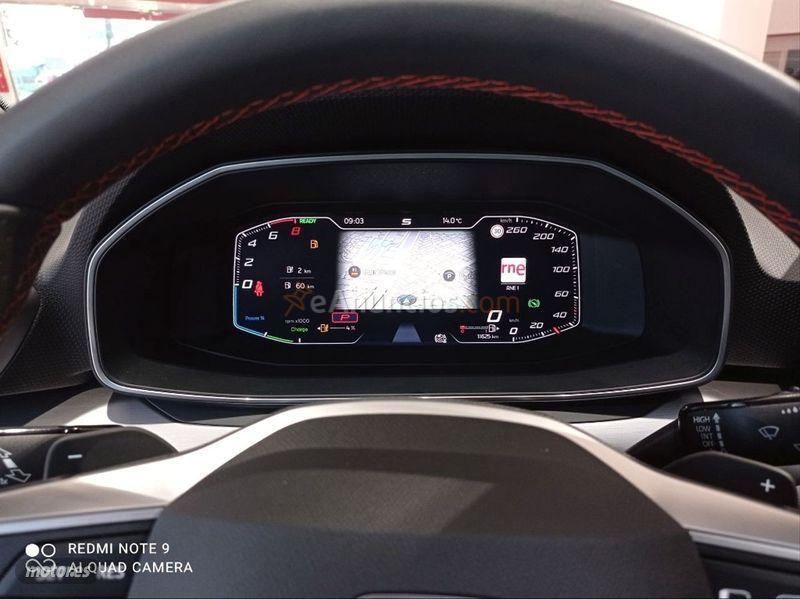 Seat Leon SP 1.4 eHybrid DSG SS FR Go XL de 2021 con 10.000 Km por 33.800 EUR. en Barcelona