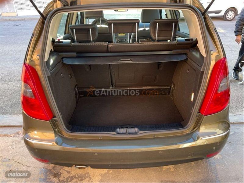 Mercedes Clase A A 180 CDI AVANTGARDE de 2009 con 183.000 Km por 6.990 EUR. en Madrid