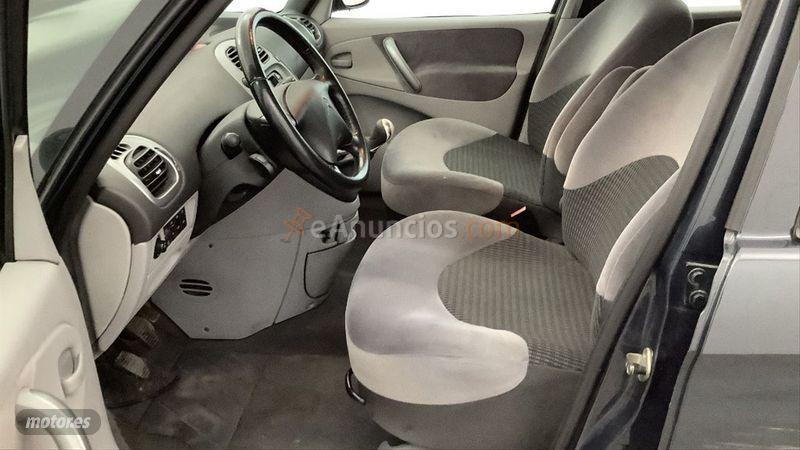 Citroen Xsara Picasso 1.6 Exclusive de 2007 con 202.093 Km por 2.110 EUR. en Madrid