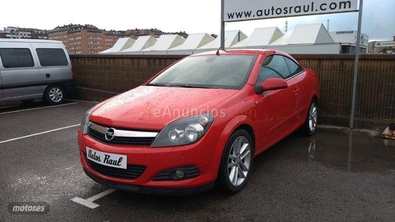 Opel Astra Twin Top 1.9 CDTi Cosmo de 2006 con 124.000 Km por 5.900 EUR. en Cantabria